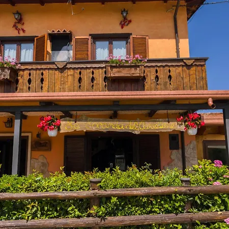 La Del Carrettiere Couette-café